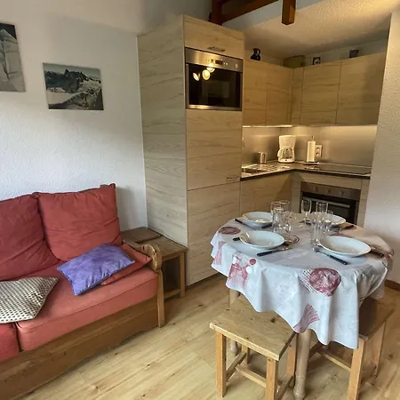 A Sur Arly - 5 Personnes, Parking Et Casier A - Fr-1-603-13 * Praz-sur-Arly